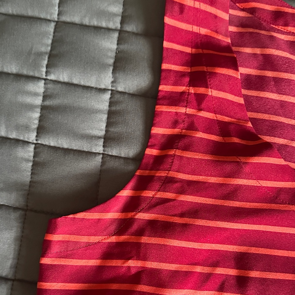 LOFT Pink and Red Striped Scoop Neck Tank Size M - Picture 3 of 7